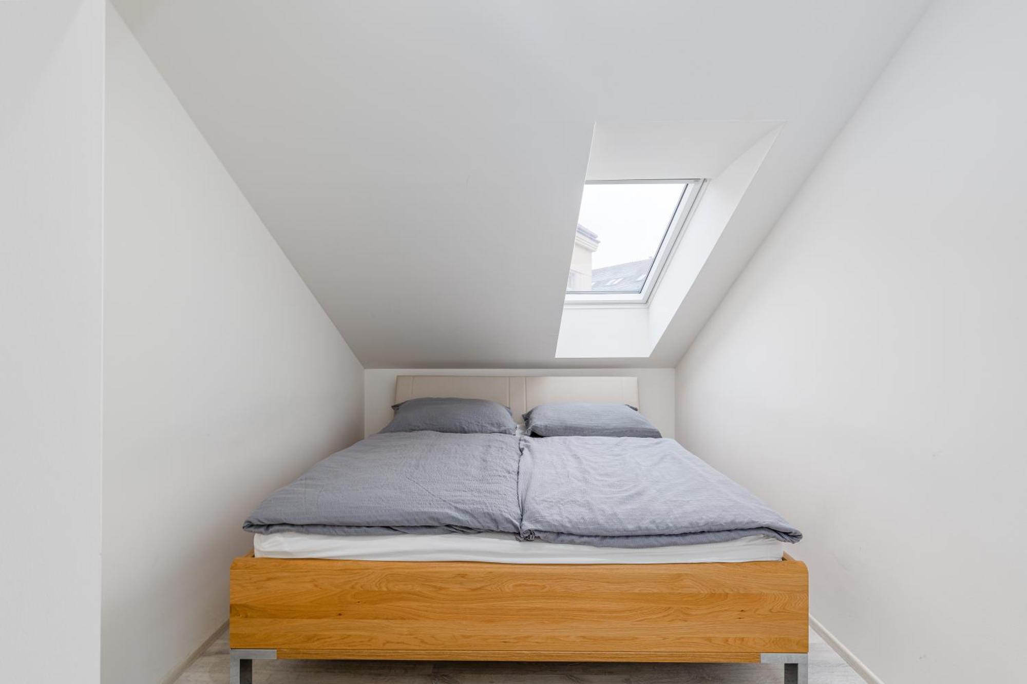 Apartment Cimburkova Praag Buitenkant foto