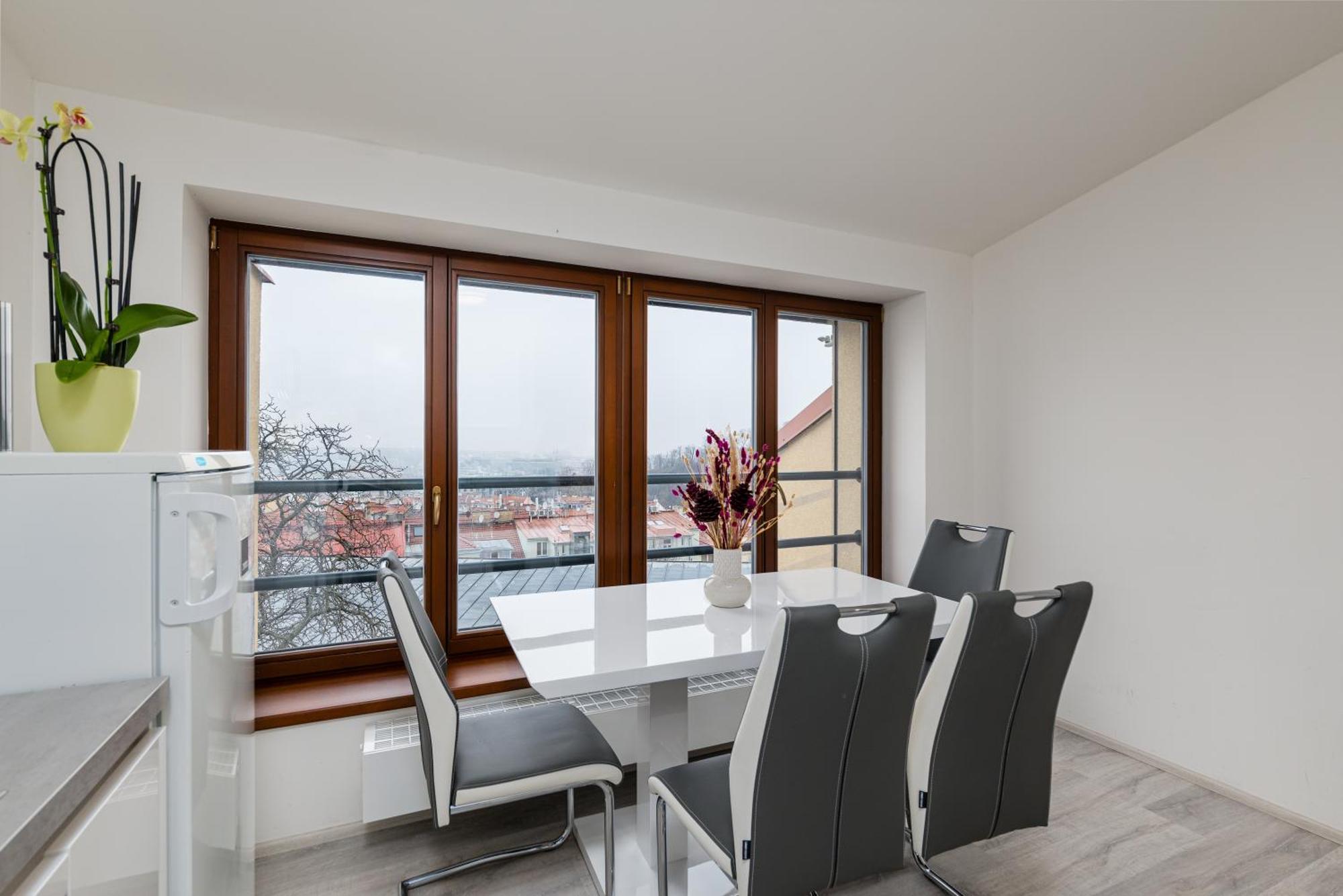 Apartment Cimburkova Praag Buitenkant foto